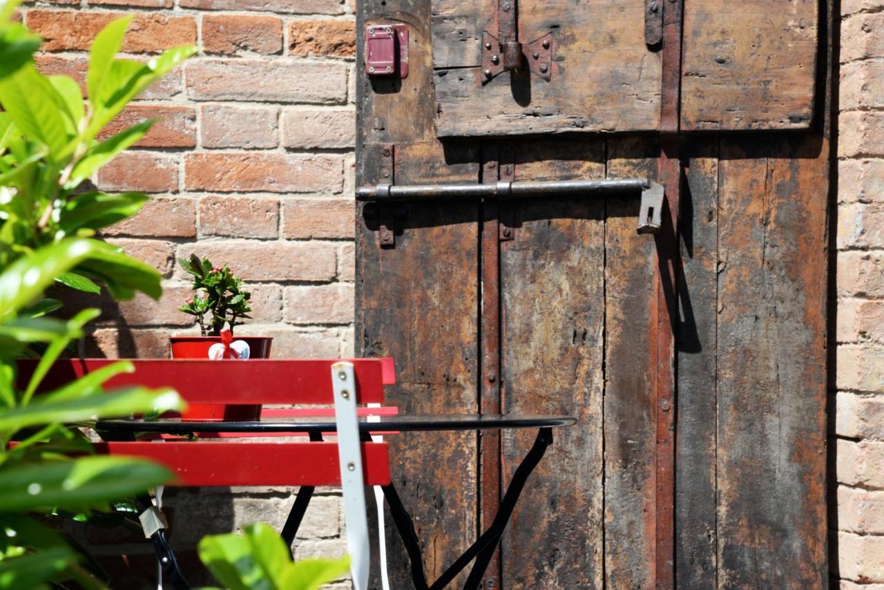 L'Albero Di Gameli Bed & Breakfast Chiusi Luaran gambar