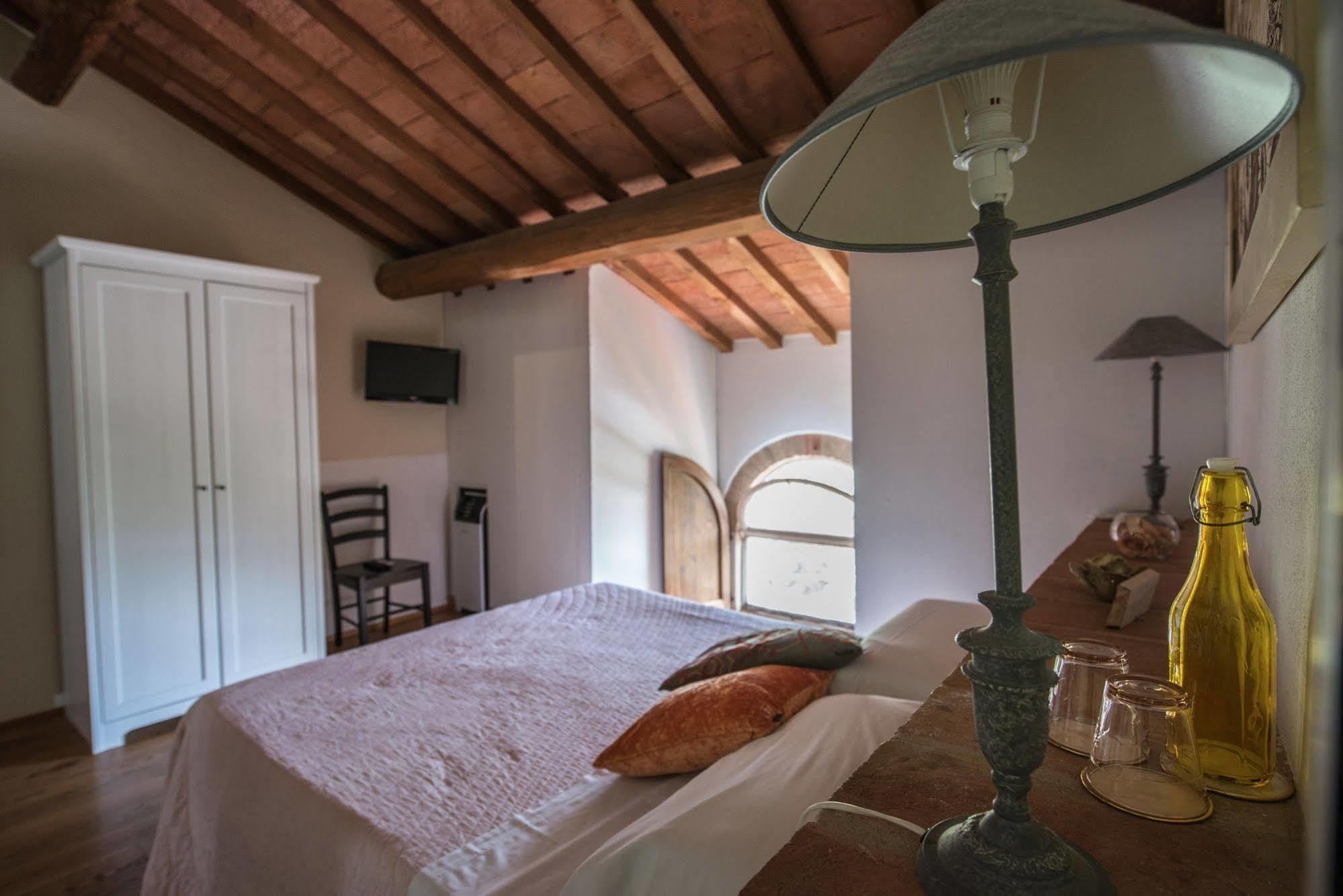 L'Albero Di Gameli Bed & Breakfast Chiusi Luaran gambar