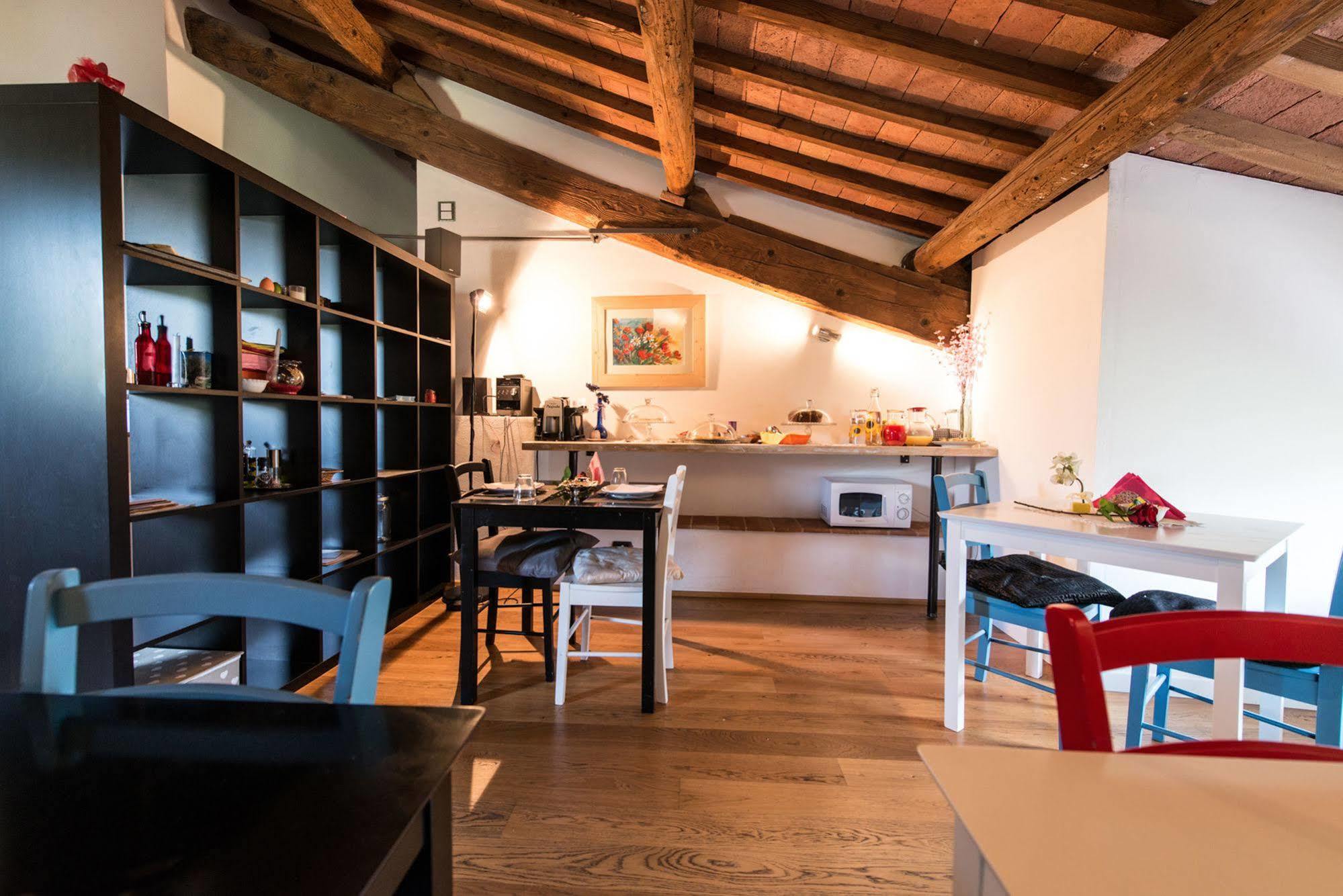 L'Albero Di Gameli Bed & Breakfast Chiusi Luaran gambar